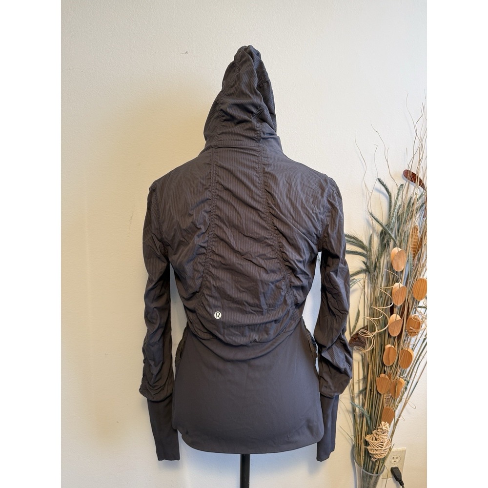 LULULEMON Reversible Dance Studio Jacket Hoodie Women's Sz 6 Gray Full Zip